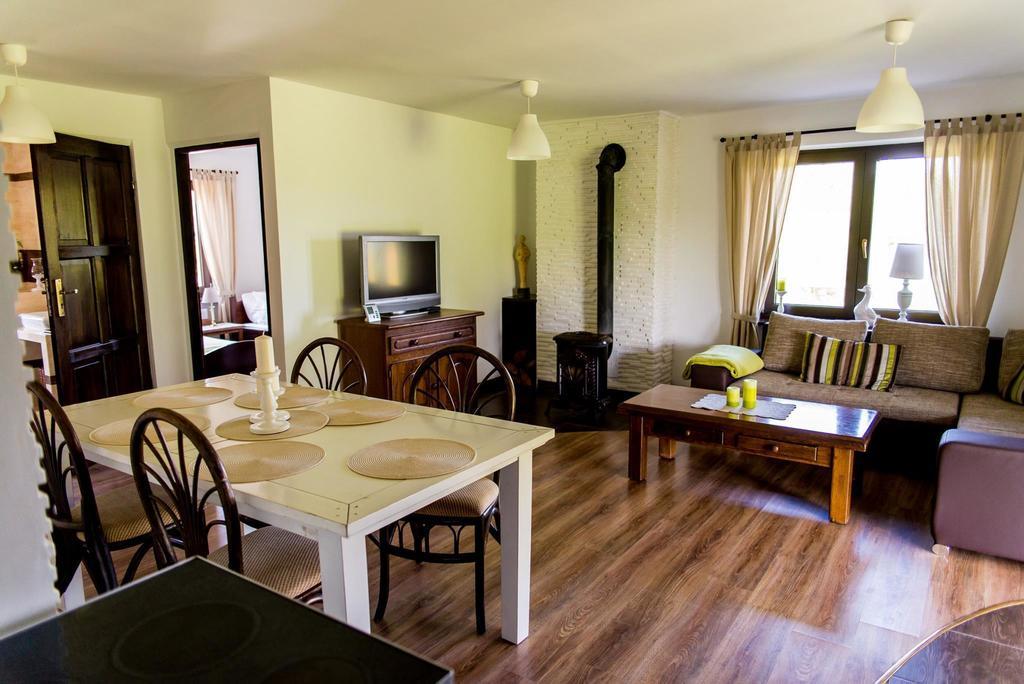 Galikowo Hotel Plaska Buitenkant foto
